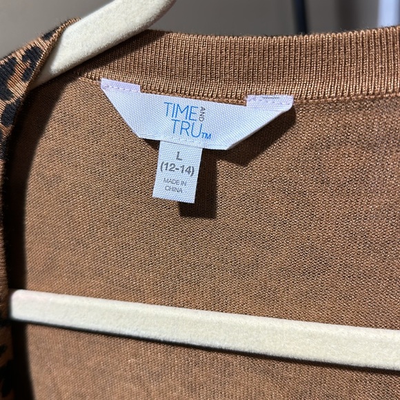 Time and true  leopard cardigan - Picture 3 of 3